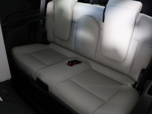 Used 2024 Mitsubishi Outlander SEL image 19