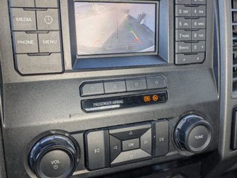 Used 2019 Ford F250 XL w/ XL Value Package image 8