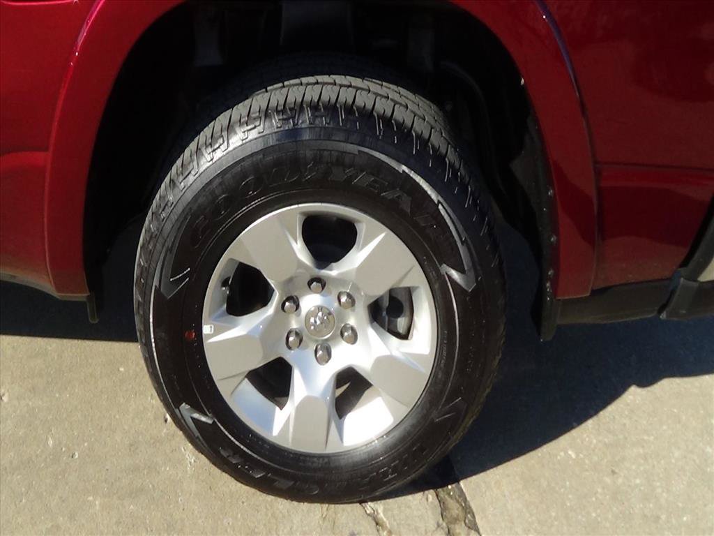 Used 2025 RAM 1500 Big Horn AWD/4WD image 11