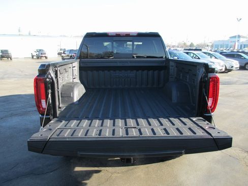 Certified 2025 GMC Sierra 1500 AT4X image 7