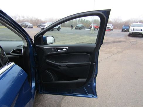 Used 2024 Ford Edge SEL w/ Convenience Package image 36