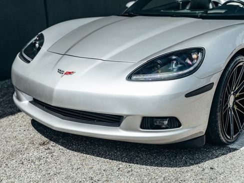 Used 2008 Chevrolet Corvette Convertible w/ Preferred Equipment Group RWD image 23