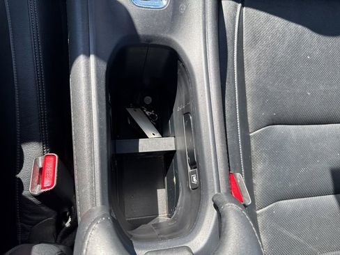 Used 2019 Honda HR-V EX-L image 15