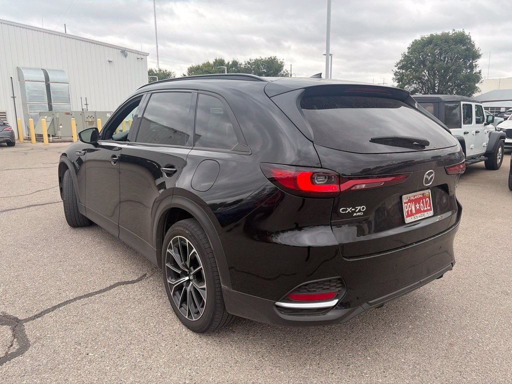 Used 2025 MAZDA CX-70 Plug-In Hybrid w/ Premium Plus AWD/4WD image 16