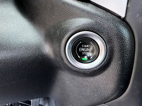 Used 2019 GMC Sierra 1500 SLT w/ SLT Premium Plus Package image 34