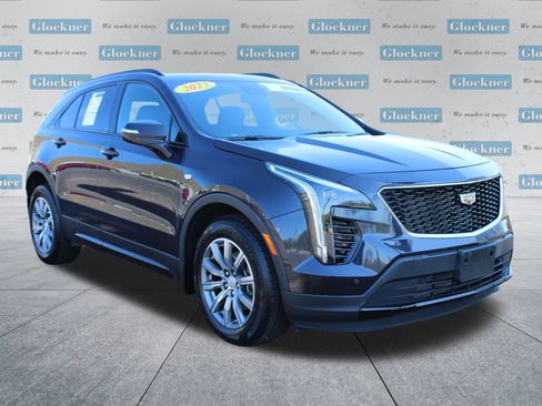 Used 2023 Cadillac XT4 Sport w/ Sun And Sound Package AWD/4WD image 3