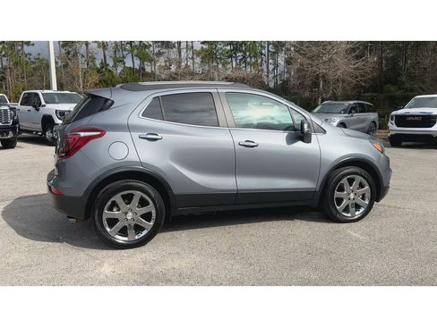 Certified 2019 Buick Encore Essence w/ Experience Buick Package image 9