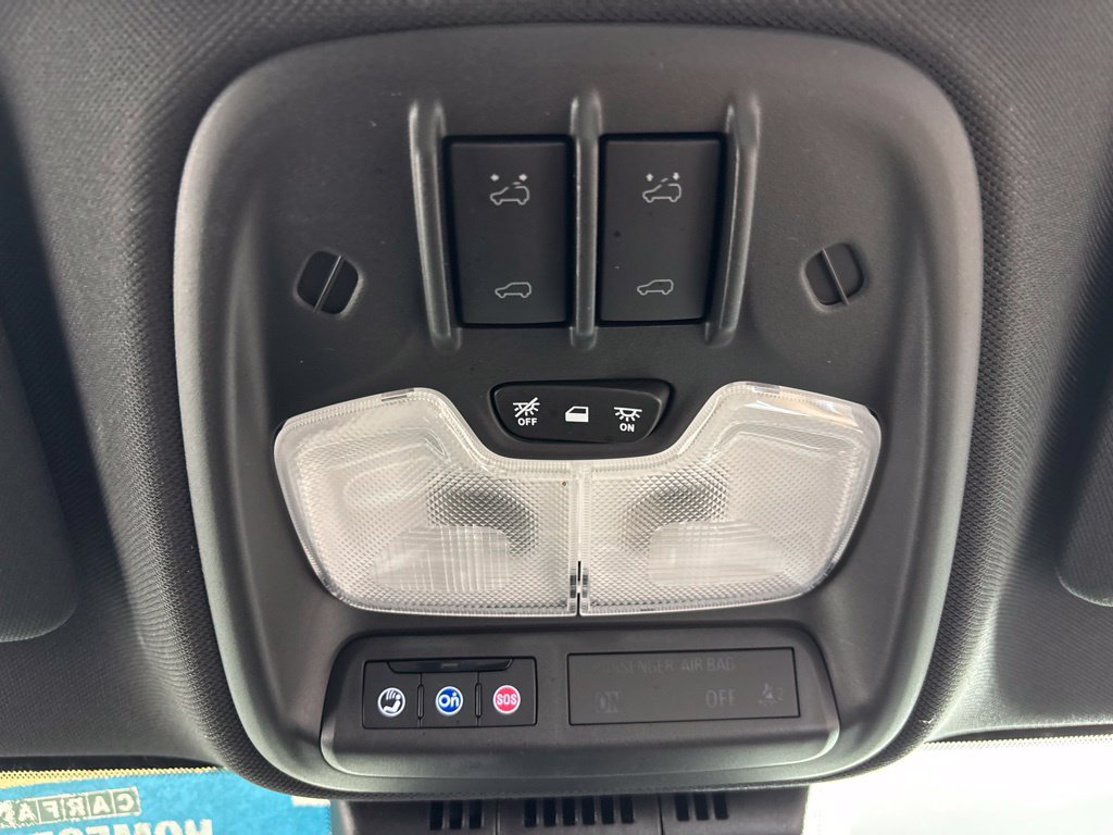 Certified 2024 Chevrolet Colorado ZR2 w/ ZR2 Convenience Package III AWD/4WD image 25