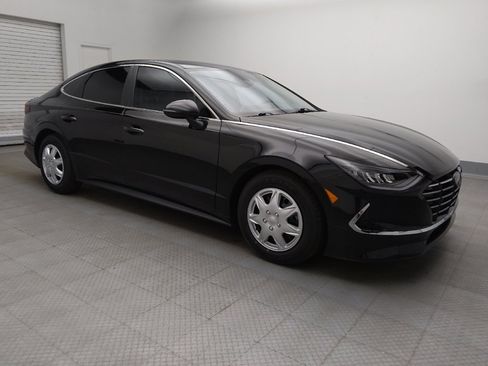 Used 2023 Hyundai Sonata SE w/ Cargo Package image 11