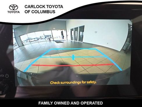 Used 2025 Toyota Corolla SE image 31