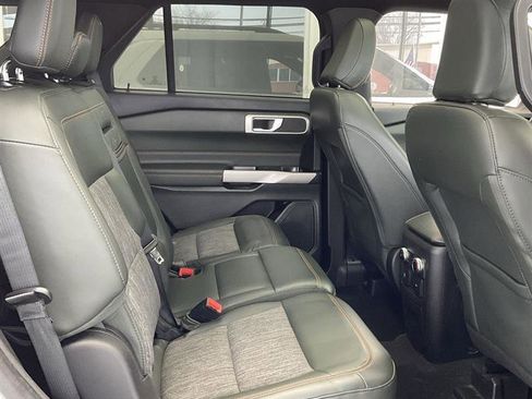 Used 2023 Ford Explorer Timberline image 15