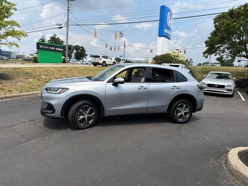 Used 2025 Honda HR-V EX-L image 11