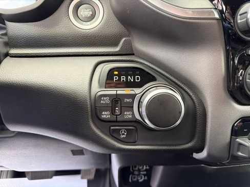 Used 2025 RAM 1500 Big Horn AWD/4WD image 24