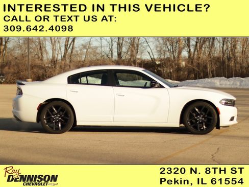 Used 2020 Dodge Charger SXT w/ Blacktop Package image 8