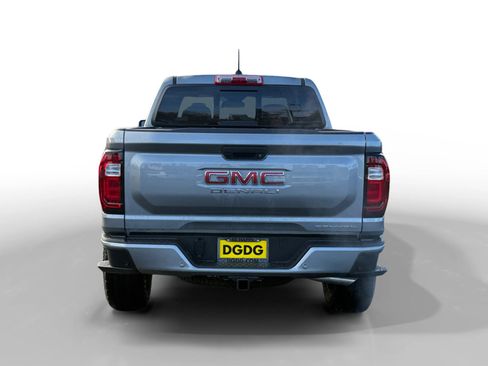New 2026 GMC Canyon Denali image 4