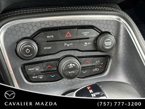 Used 2018 Dodge Challenger R/T Plus RWD image 29