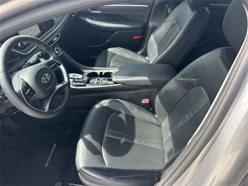 Used 2020 Hyundai Sonata Limited image 21