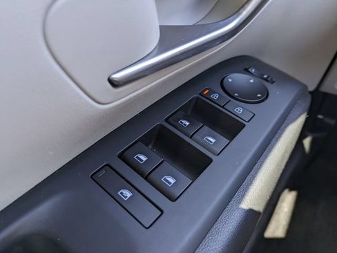Certified 2025 Hyundai Tucson SE FWD image 21