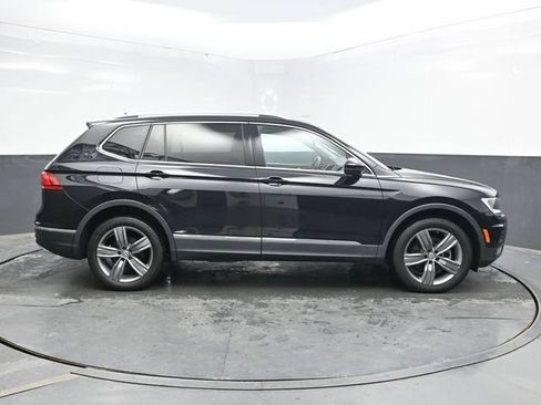 Used 2021 Volkswagen Tiguan SE AWD/4WD image 8