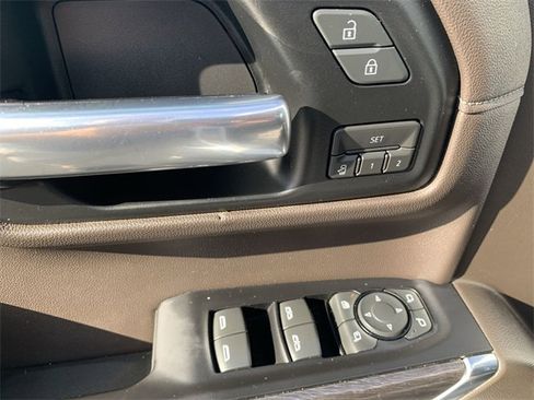 Certified 2019 Chevrolet Silverado 1500 LTZ w/ LTZ Premium Package image 24