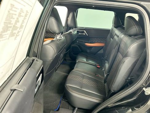 Used 2023 Mitsubishi Outlander SEL 40th Anniversary image 21