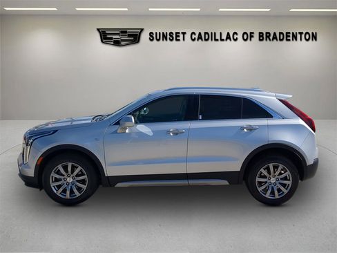 Used 2019 Cadillac XT4 Premium Luxury image 7