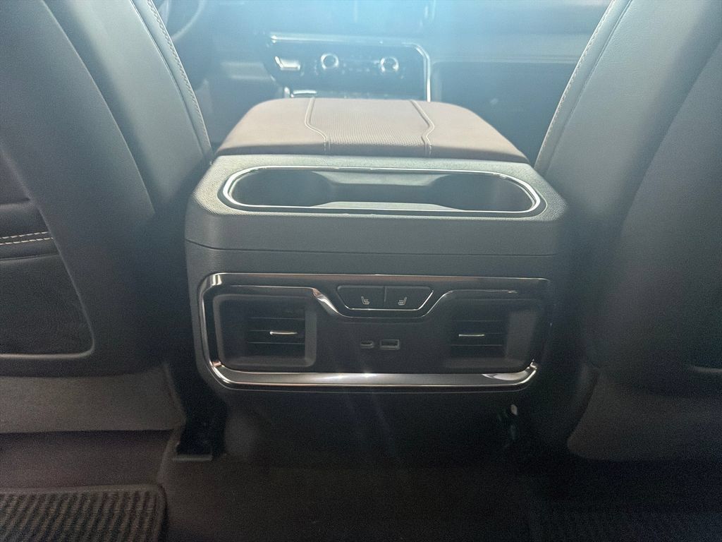 New 2026 GMC Sierra 1500 Denali Ultimate AWD/4WD image 15