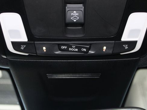 Used 2025 Honda CR-V Sport image 33