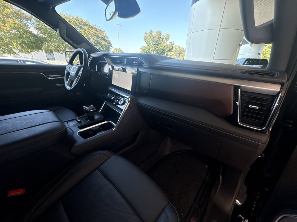 Certified 2026 GMC Sierra 1500 Denali AWD/4WD image 29