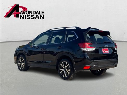 Used 2021 Subaru Forester Limited image 4