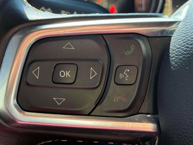 Used 2019 Jeep Wrangler Unlimited Sahara w/ Uconnect 4C Nav & Sound Group AWD/4WD image 22