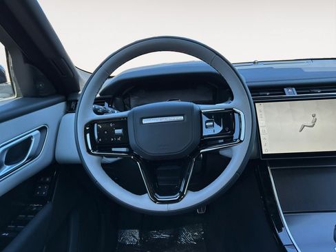 New 2026 Land Rover Range Rover Velar Dynamic SE AWD/4WD image 12