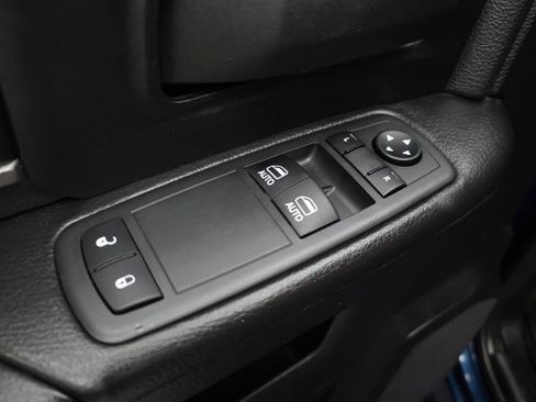 Used 2021 RAM 5500 Tradesman RWD image 32