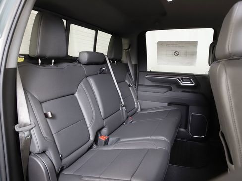 New 2026 Chevrolet Silverado 3500 LTZ w/ LTZ Premium Package AWD/4WD image 10