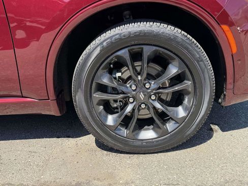 Certified 2022 Dodge Durango R/T w/ Blacktop Package AWD/4WD image 12