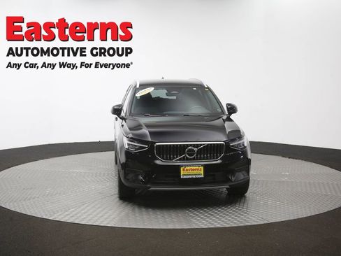 Used 2024 Volvo XC40 B5 Core AWD/4WD image 52