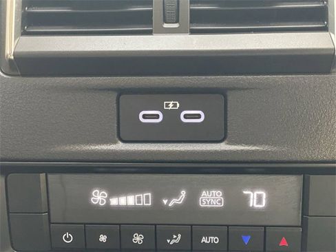 Certified 2025 MAZDA CX-70 3.3 Turbo w/ Premium Package image 35