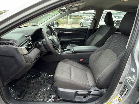 Certified 2025 Toyota Camry LE image 16