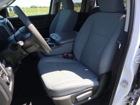 Used 2017 RAM 1500 Tradesman w/ Popular Equipment Group AWD/4WD image 3