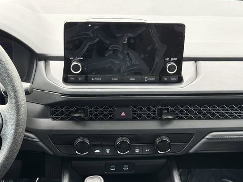 Used 2025 Honda Accord LX image 4
