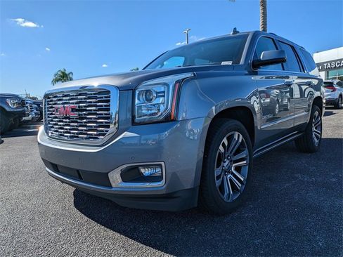 Used 2019 GMC Yukon Denali w/ Denali Ultimate Package image 8