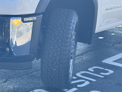 New 2026 GMC Sierra 2500 SLT image 26