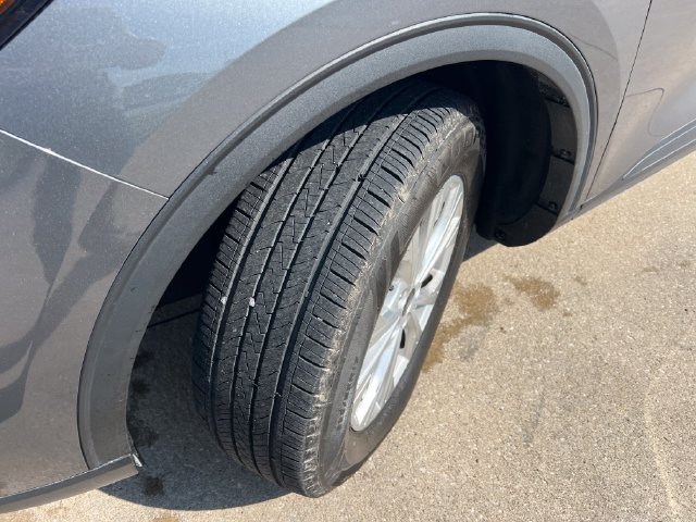 Used 2023 Ford Escape Active AWD/4WD image 17