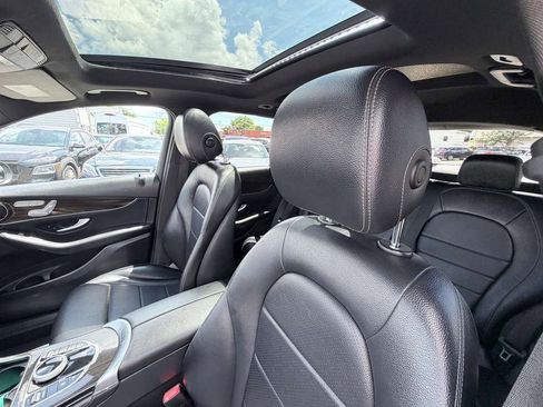 Used 2017 Mercedes-Benz GLC 300 4MATIC image 22