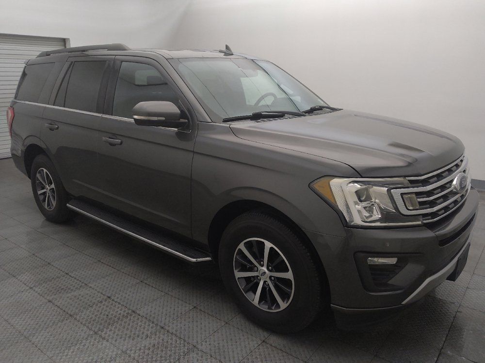 Used 2018 Ford Expedition XLT w/ Equipment Group 202A RWD image 11