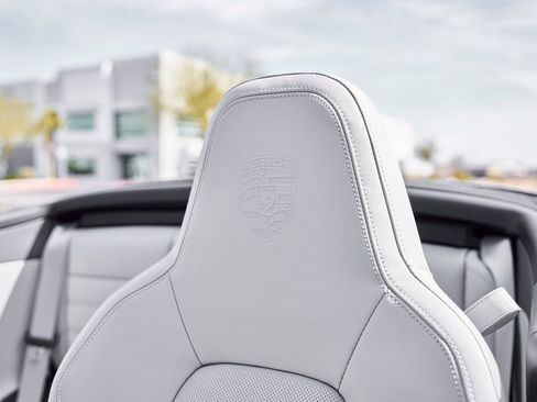 Used 2025 Porsche 911 Turbo S image 45