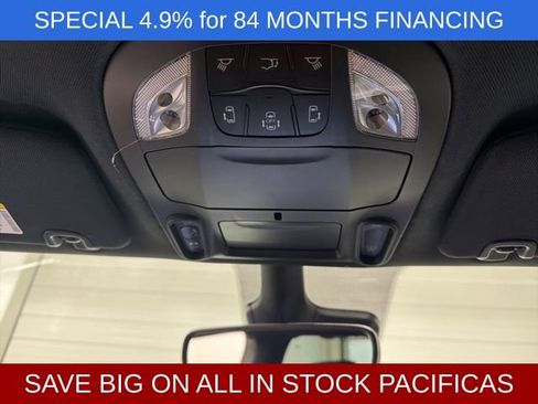 New 2026 Chrysler Pacifica Limited w/ S Appearance Package FWD image 11