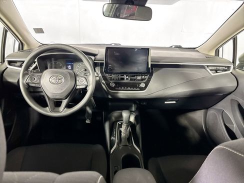 Used 2024 Toyota Corolla LE image 12