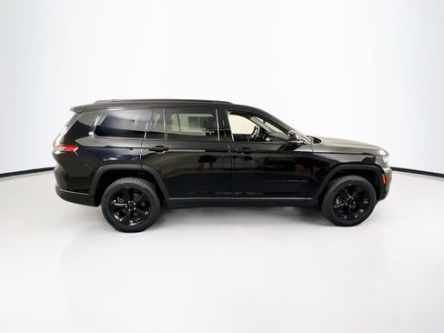 Used 2023 Jeep Grand Cherokee L Laredo AWD/4WD image 4