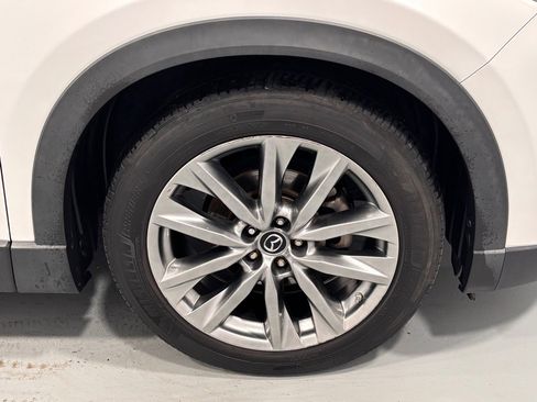 Used 2019 MAZDA CX-9 Signature image 32